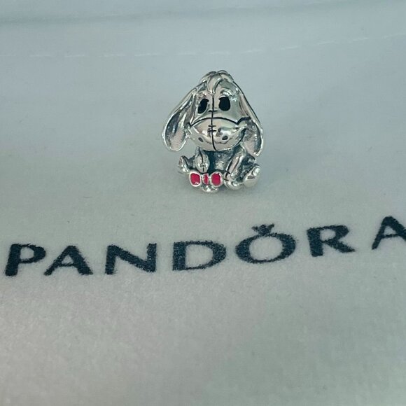 Pandora Disney Winnie the Pooh Eeyore Charm - Picture 5 of 6